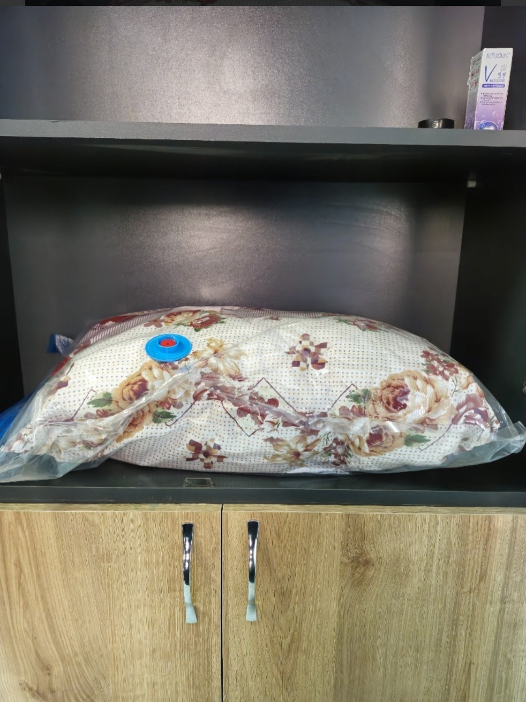 ✨ أكياس التخزين السحرية : الحل الذكي لتنظيم المنزل و حقيبة السفر + مضخة مجانية 🎁